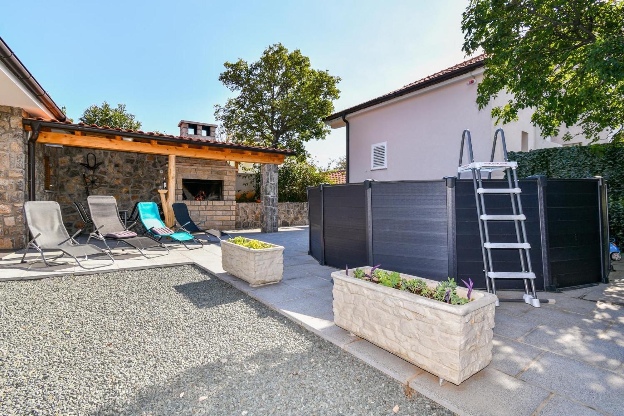 Apartman Lavanda Sa Bazenom I Okucnicom 4* Hreljin Exterior foto